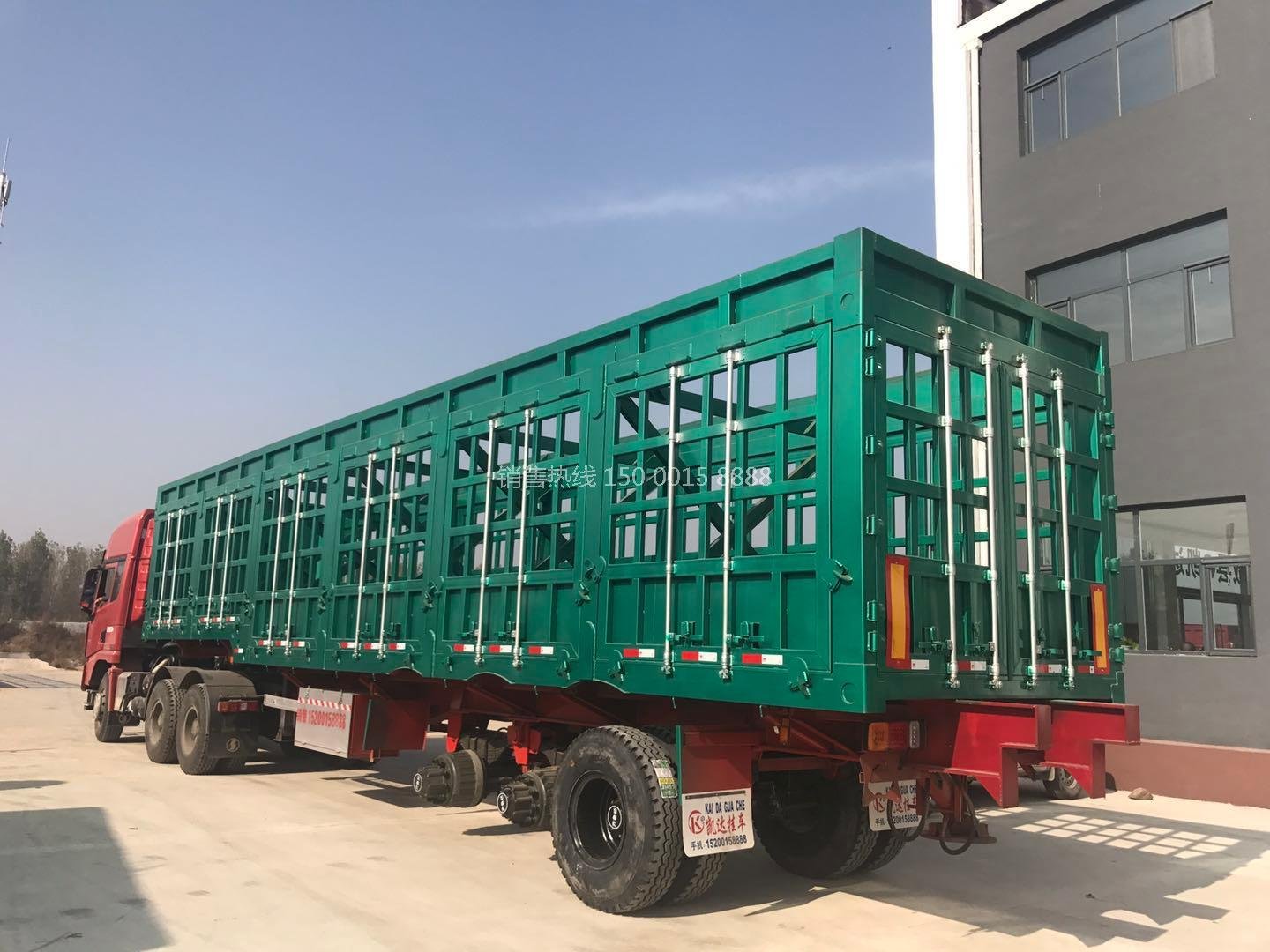 stake semi trailer (2)